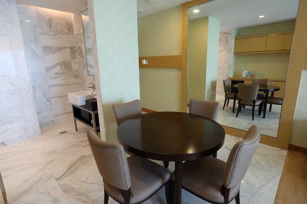 Four Points By Sheraton Kuching Hotel Cameră foto