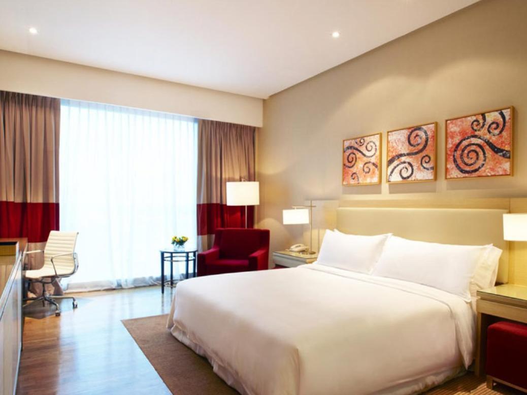 Four Points By Sheraton Kuching Hotel Exterior foto