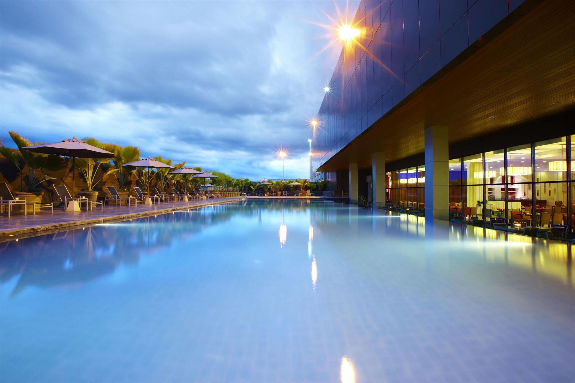 Four Points By Sheraton Kuching Hotel Facilități foto